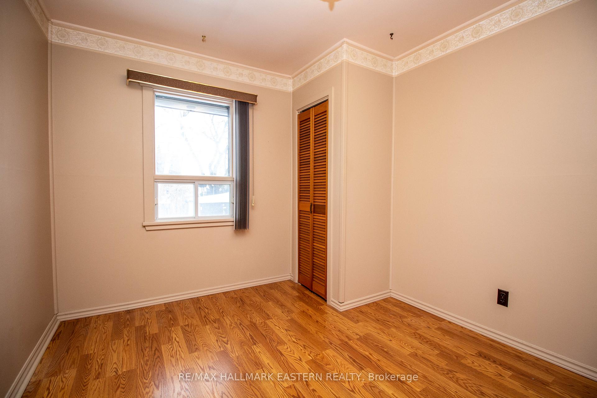 Photo 9 of 683 Little Street, Peterborough, Otonabee Ward 1 — HOMEH
