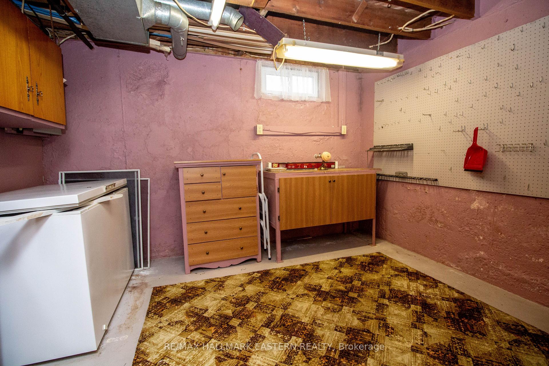 Photo 19 of 683 Little Street, Peterborough, Otonabee Ward 1 — HOMEH