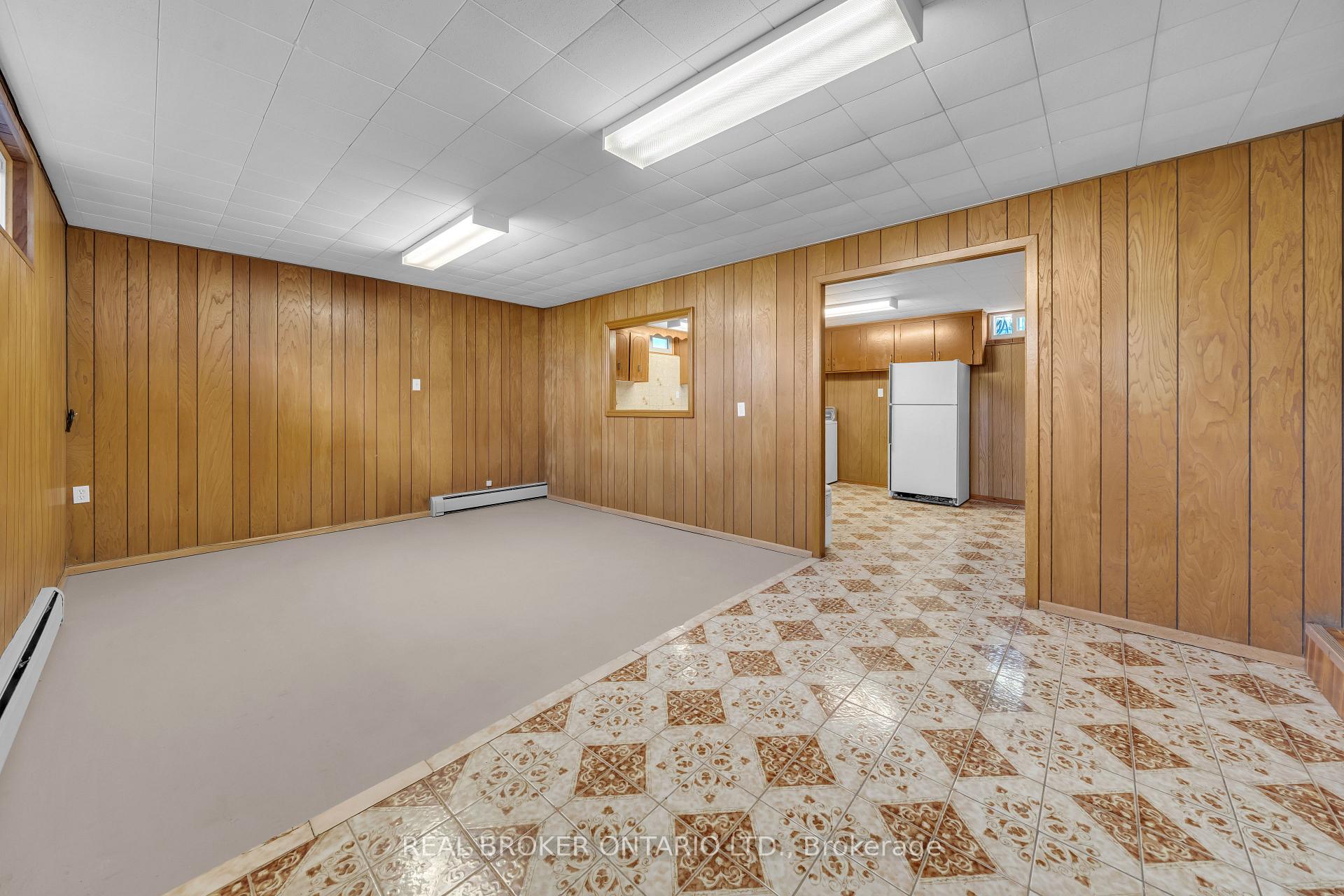Photo 32 of 132 Greeningdon Drive, Hamilton, Greeningdon — HOMEH