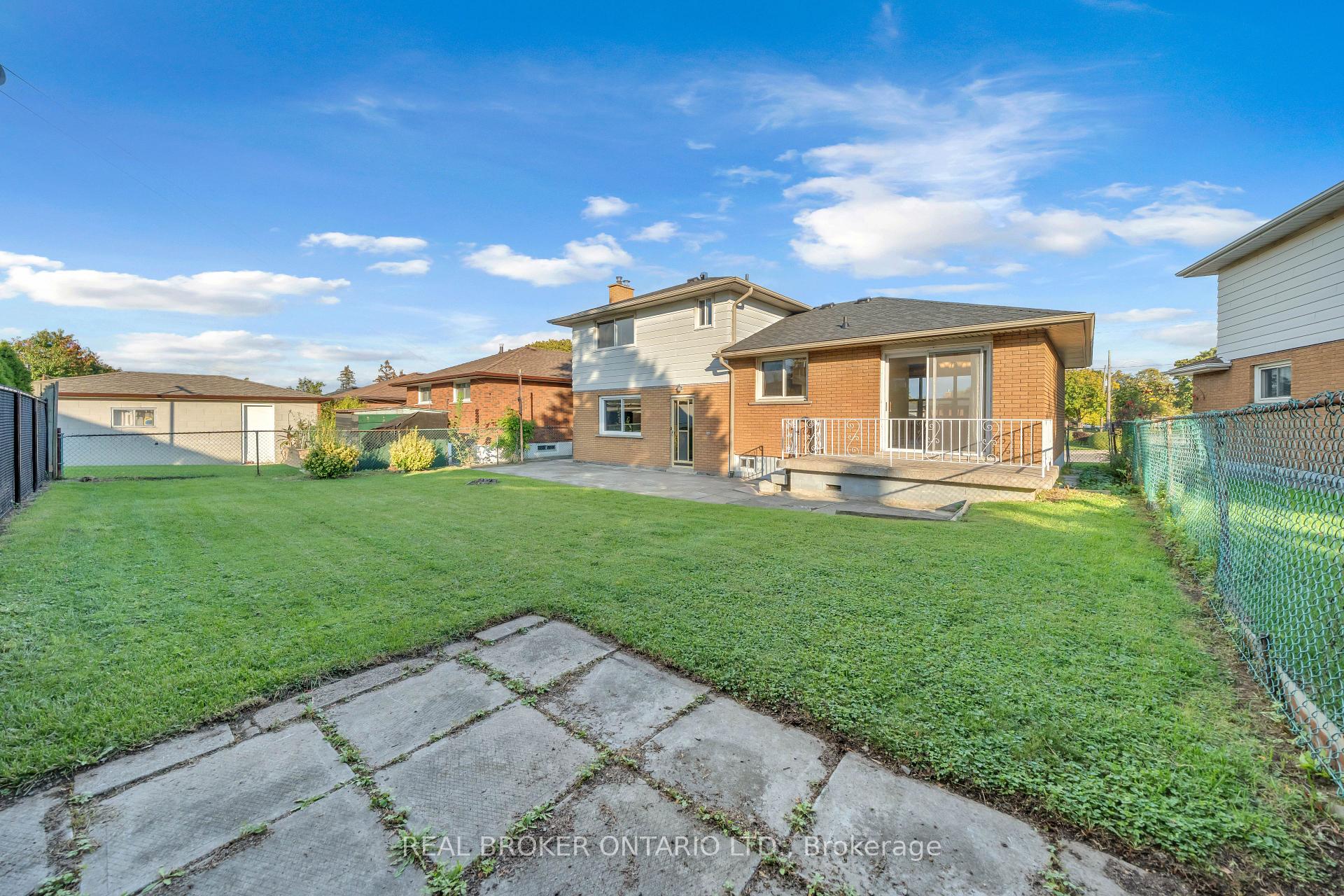 Photo 36 of 132 Greeningdon Drive, Hamilton, Greeningdon — HOMEH