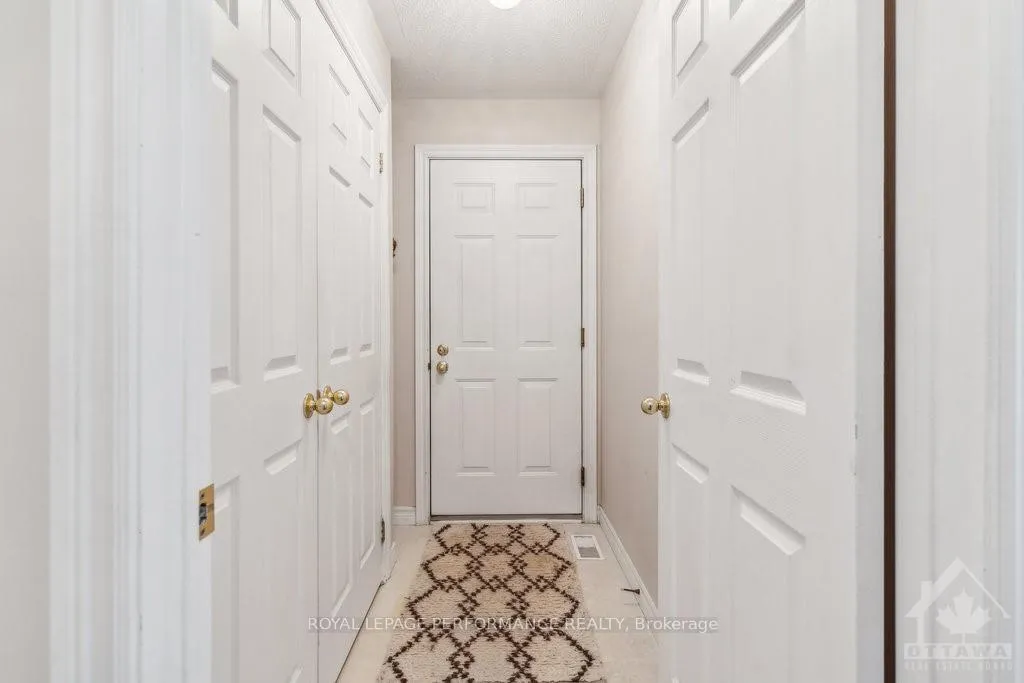 Photo 16 of 1012 Teena Colleen, Ottawa, Greely — HOMEH