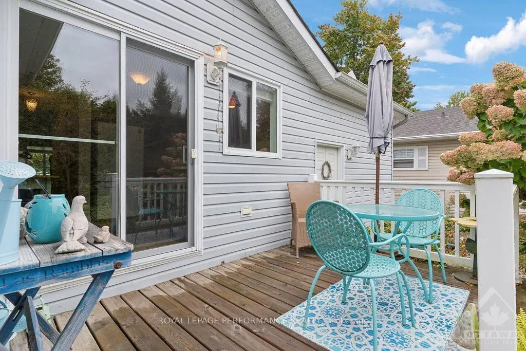 Photo 18 of 1012 Teena Colleen, Ottawa, Greely — HOMEH