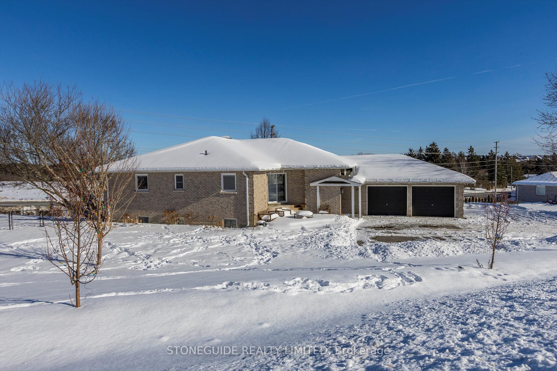 Photo 1 of 2559 Thornbury Drive, Peterborough, Ashburnham Ward 4 — HOMEH