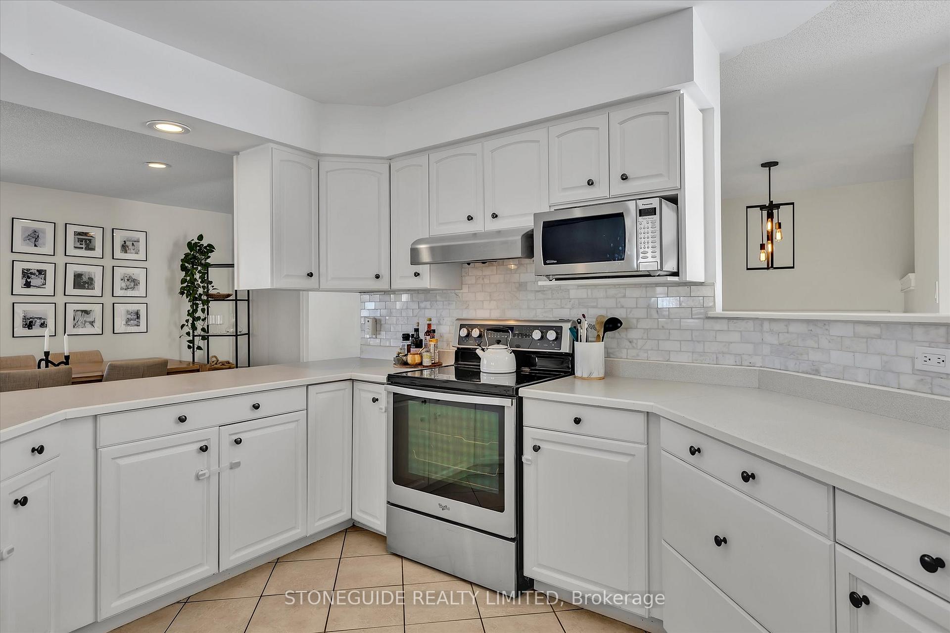 Photo 10 of 2559 Thornbury Drive, Peterborough, Ashburnham Ward 4 — HOMEH