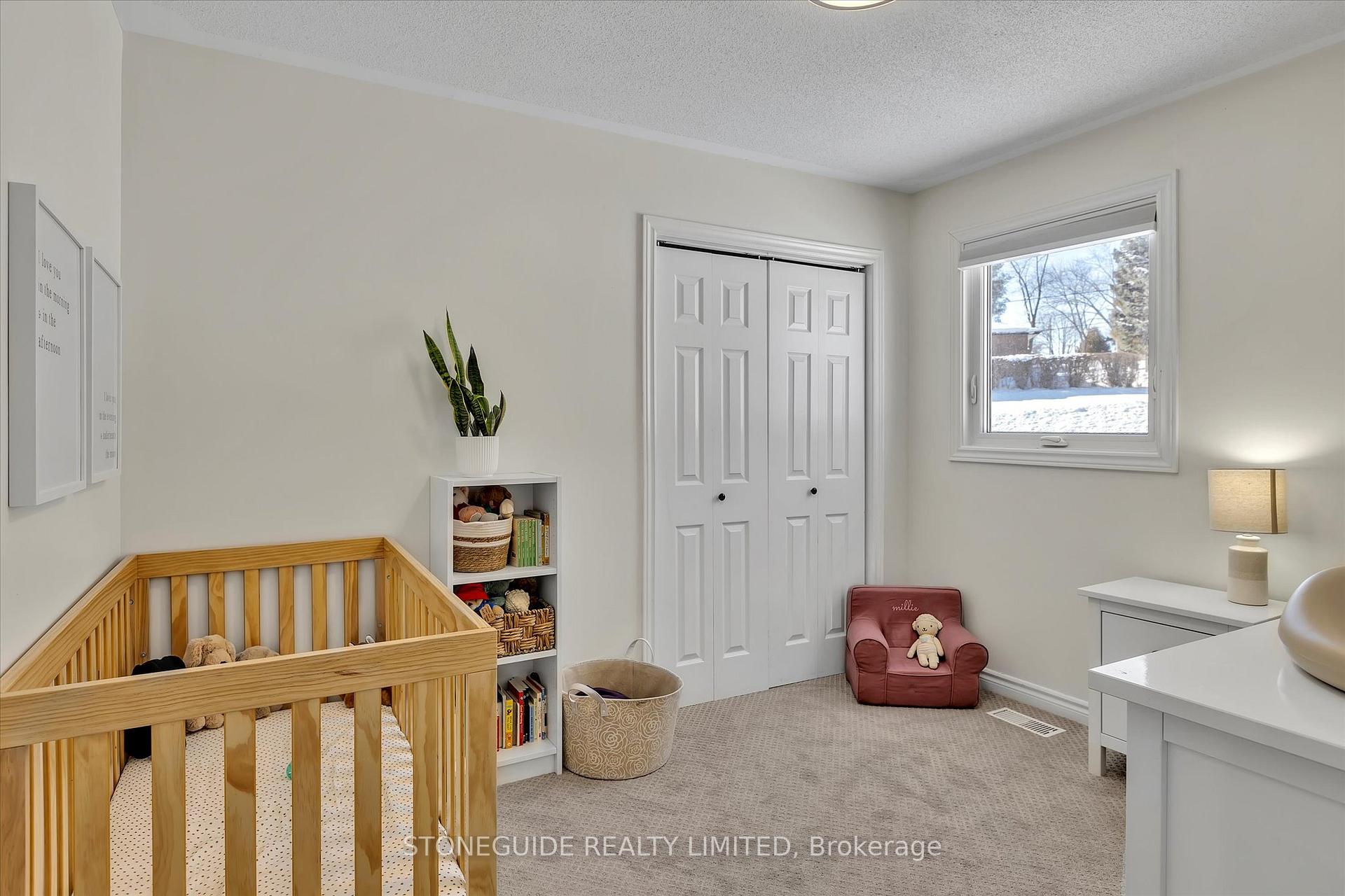 Photo 16 of 2559 Thornbury Drive, Peterborough, Ashburnham Ward 4 — HOMEH