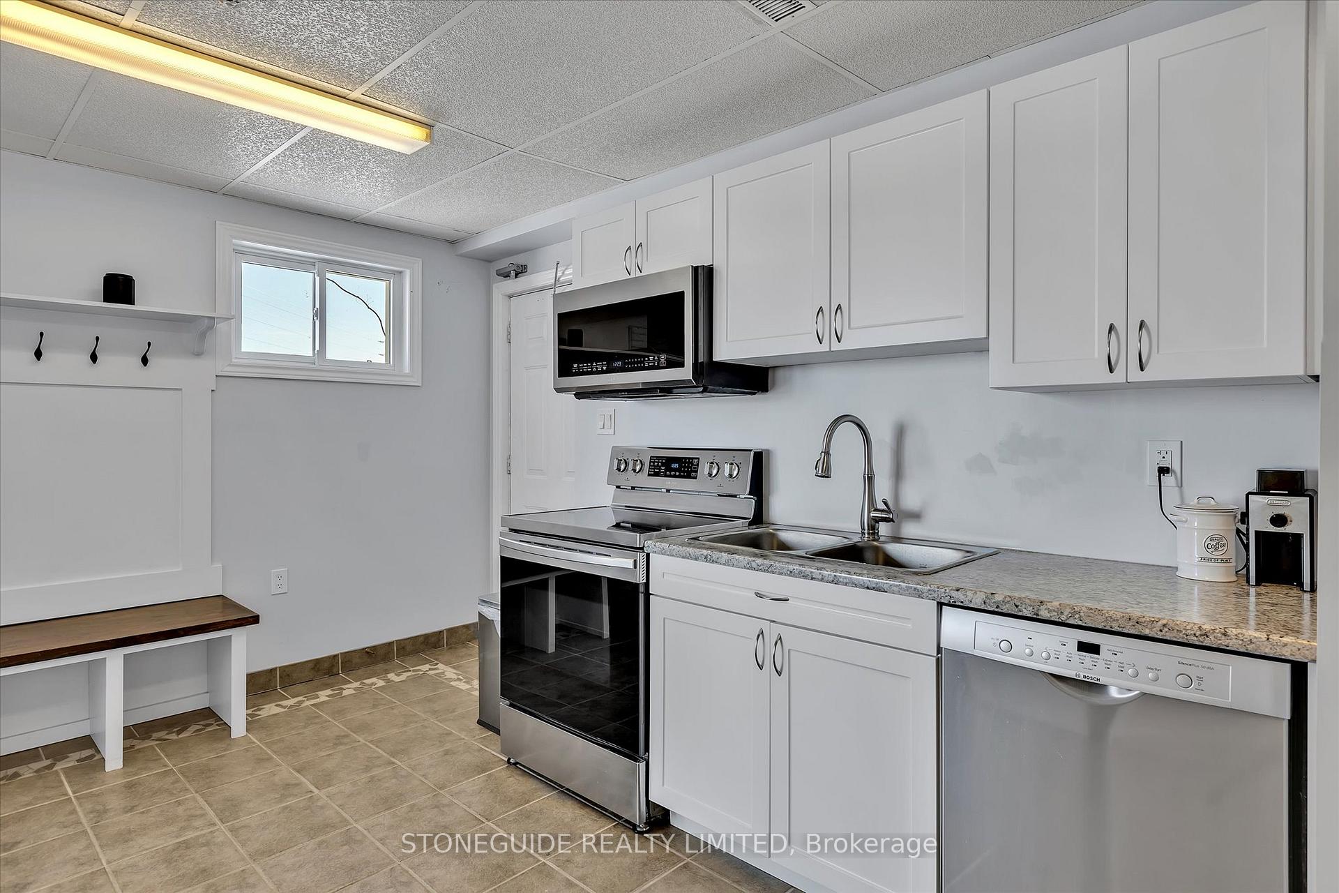 Photo 24 of 2559 Thornbury Drive, Peterborough, Ashburnham Ward 4 — HOMEH