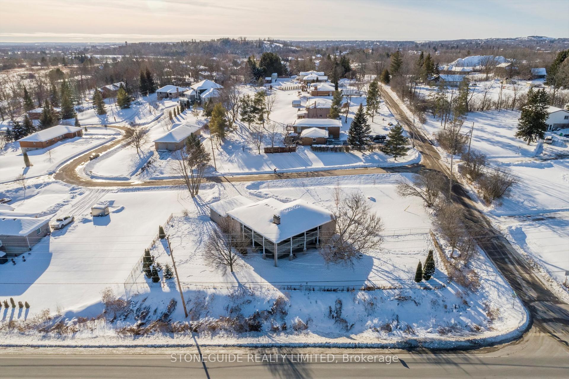 Photo 45 of 2559 Thornbury Drive, Peterborough, Ashburnham Ward 4 — HOMEH
