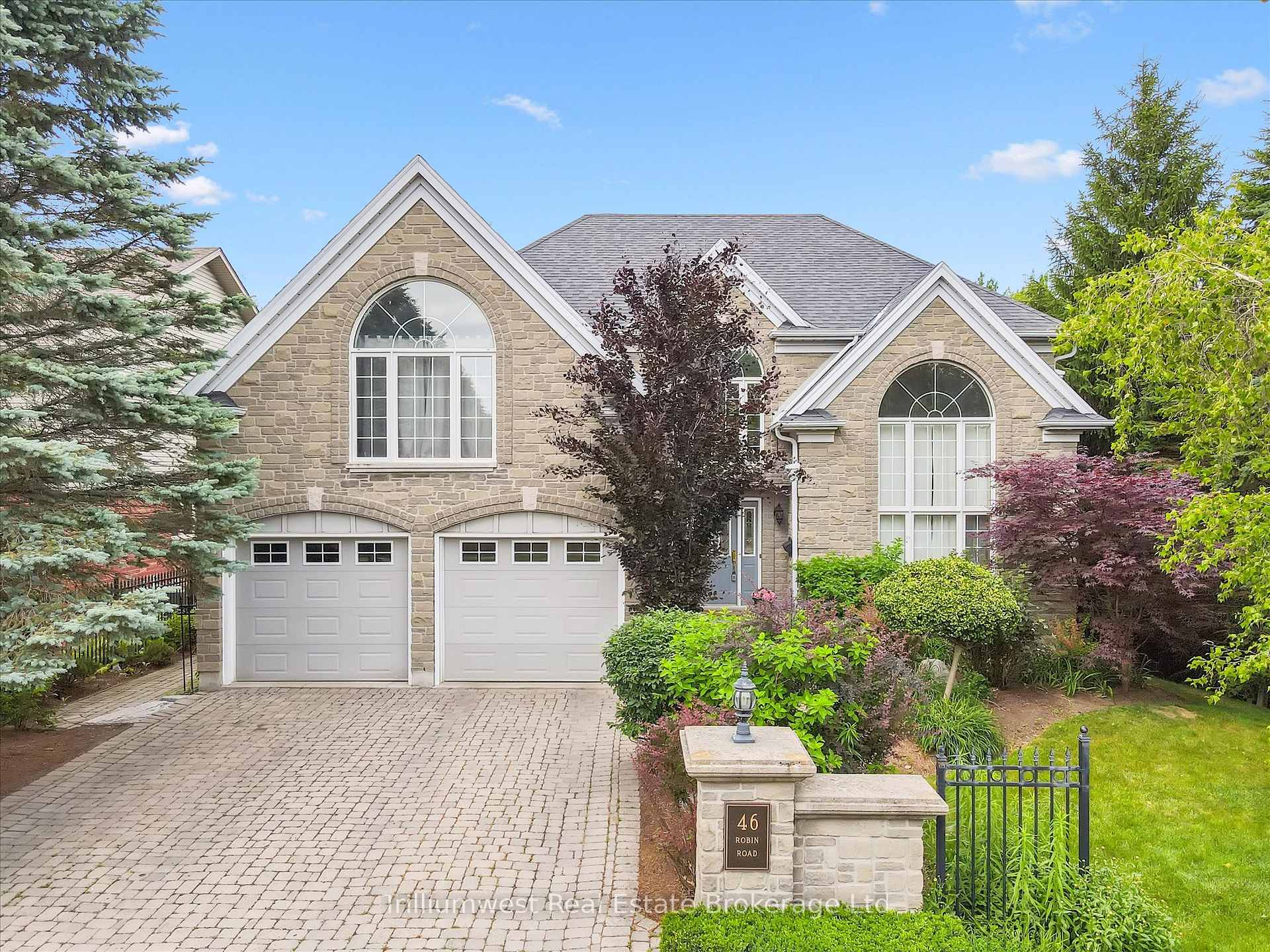 Photo 6 of 46 Robin Road, Guelph, Kortright East — HOMEH