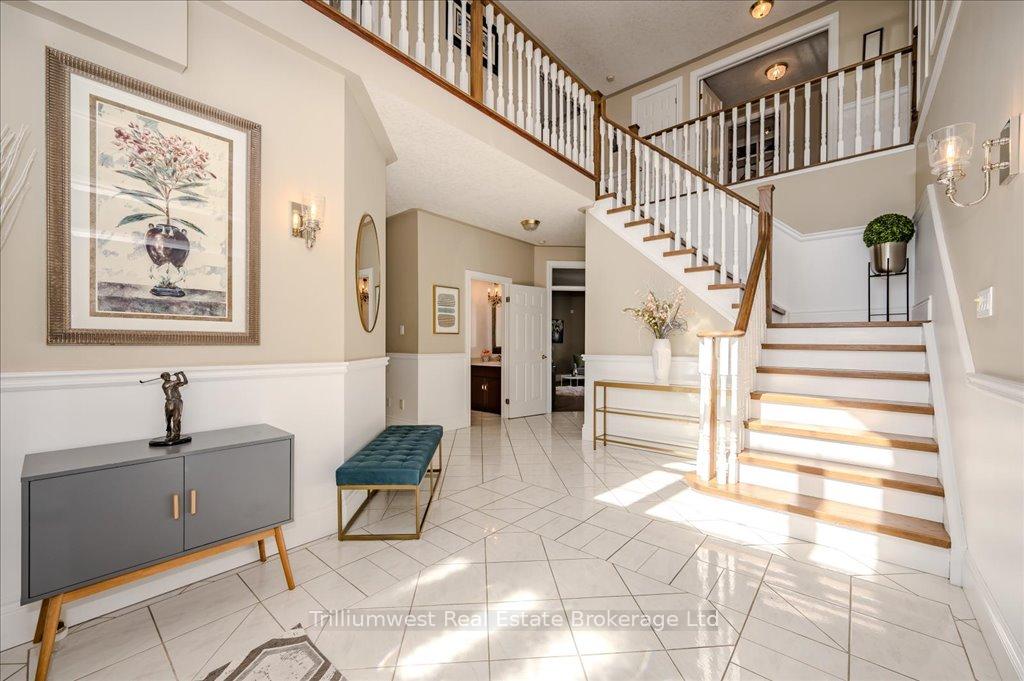 Photo 9 of 46 Robin Road, Guelph, Kortright East — HOMEH