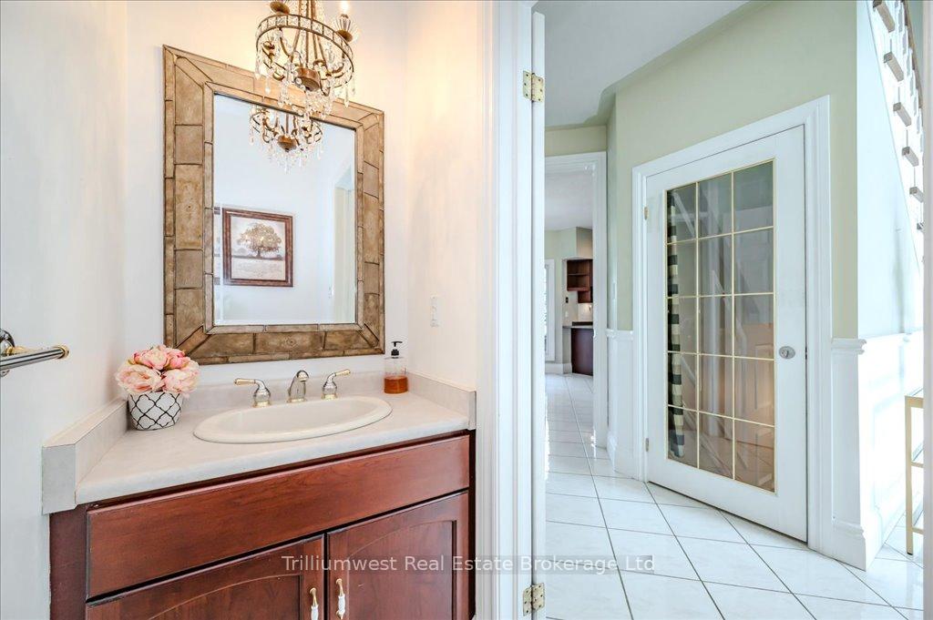 Photo 22 of 46 Robin Road, Guelph, Kortright East — HOMEH
