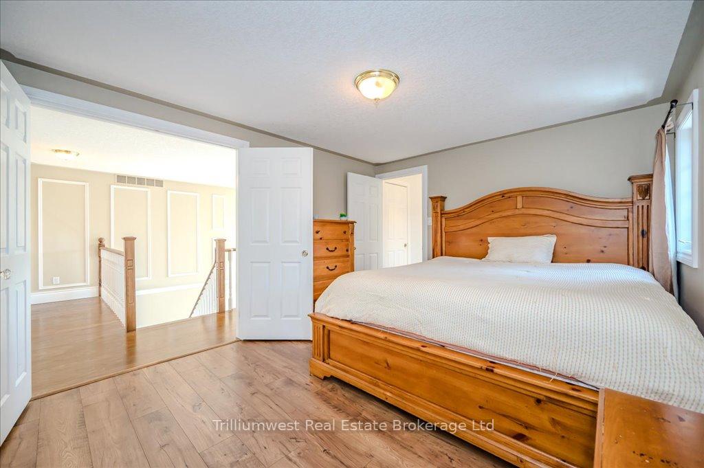 Photo 25 of 46 Robin Road, Guelph, Kortright East — HOMEH
