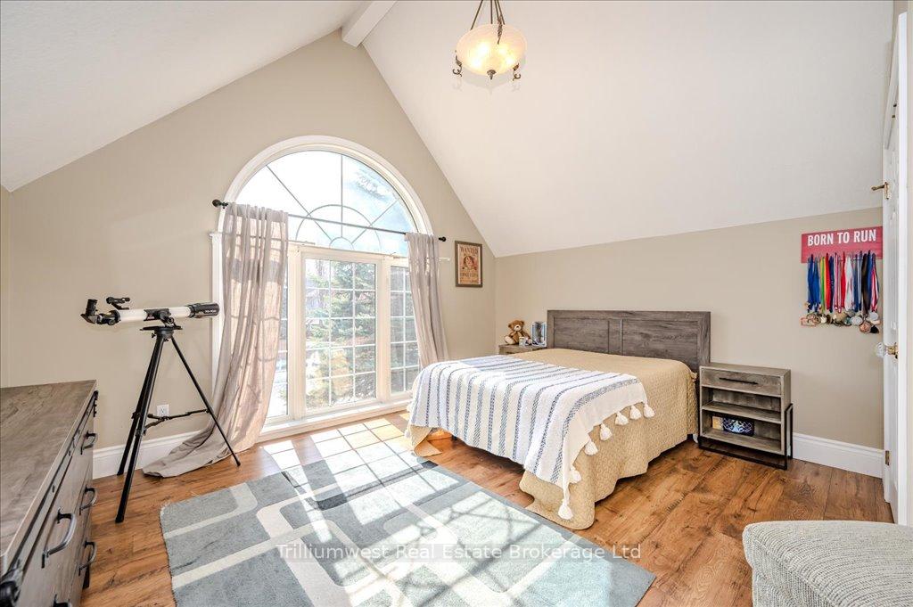 Photo 26 of 46 Robin Road, Guelph, Kortright East — HOMEH