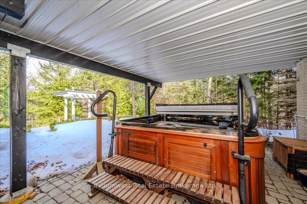 Photo 32 of 46 Robin Road, Guelph, Kortright East — HOMEH