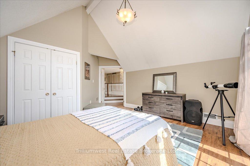 Photo 34 of 46 Robin Road, Guelph, Kortright East — HOMEH