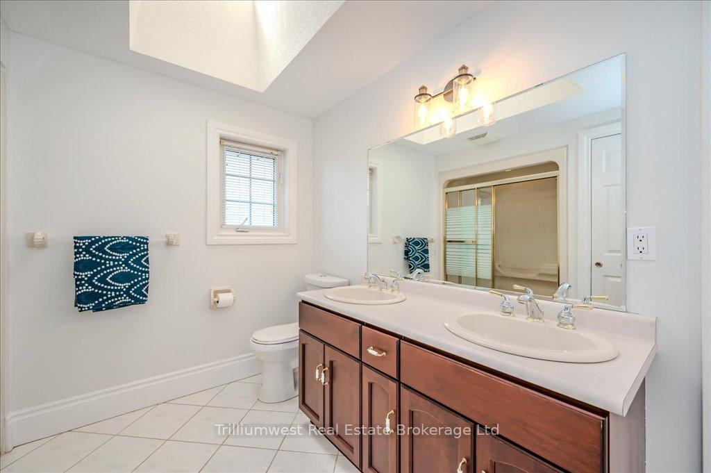Photo 35 of 46 Robin Road, Guelph, Kortright East — HOMEH