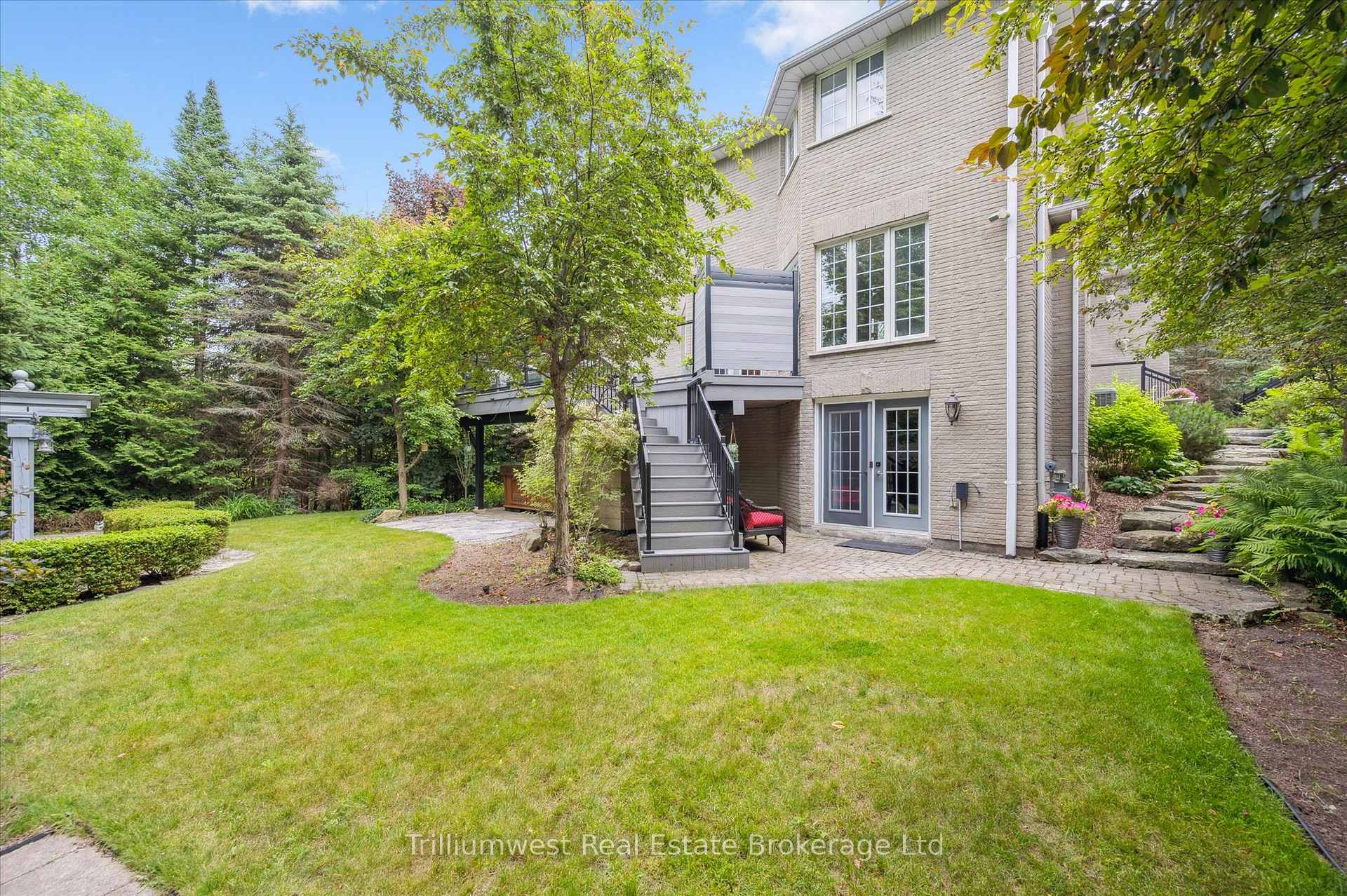 Photo 47 of 46 Robin Road, Guelph, Kortright East — HOMEH