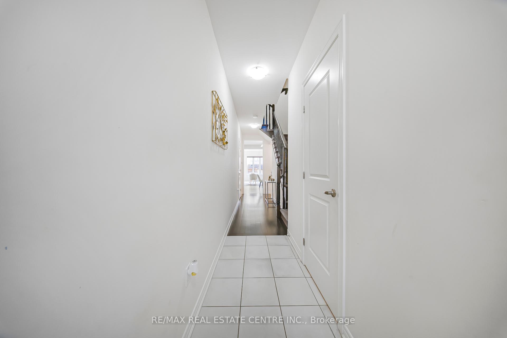 Photo 15 of 18 Talence Drive, Hamilton, Stoney Creek Mountain — HOMEH