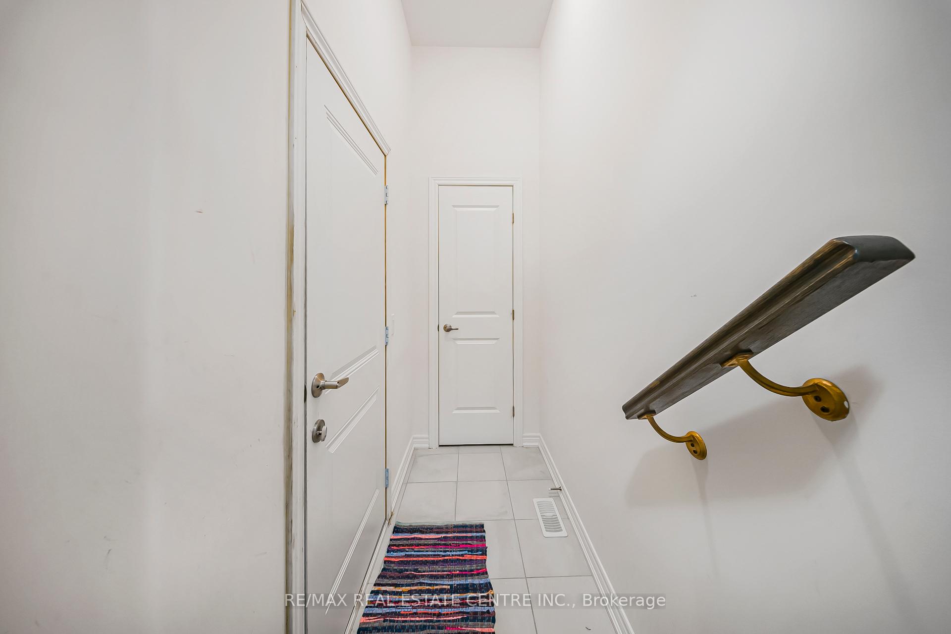 Photo 19 of 18 Talence Drive, Hamilton, Stoney Creek Mountain — HOMEH