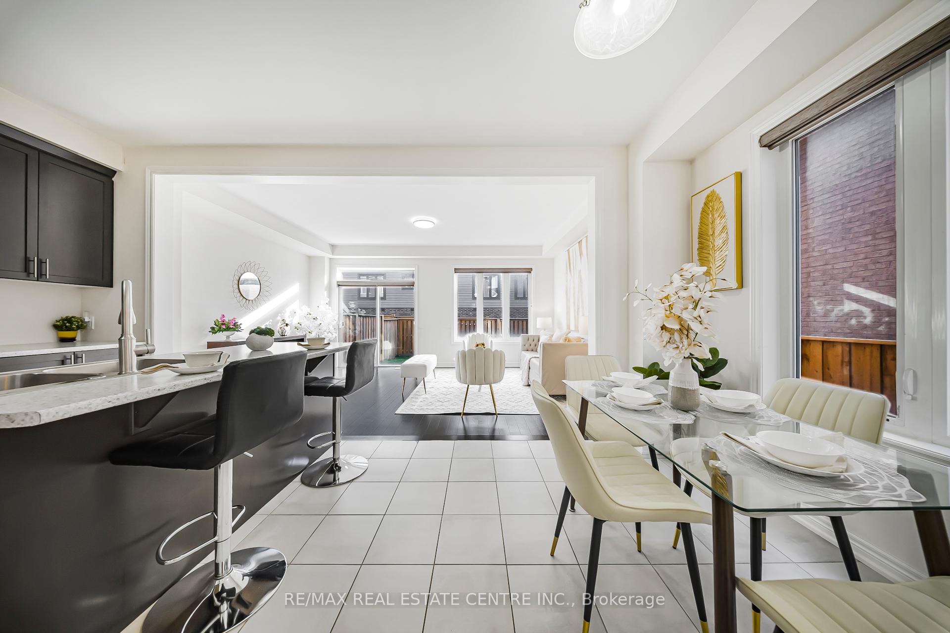 Photo 20 of 18 Talence Drive, Hamilton, Stoney Creek Mountain — HOMEH