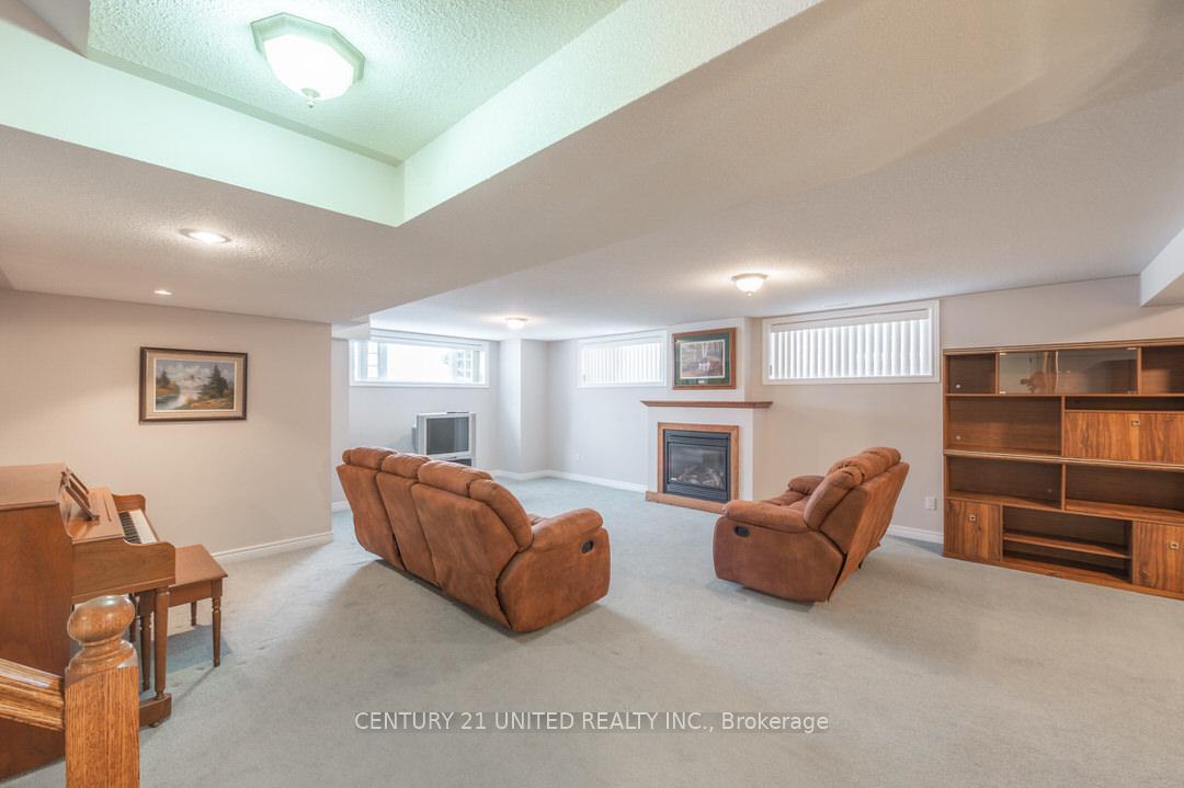Photo 24 of 1657 Cahill Drive, Peterborough, Otonabee Ward 1 — HOMEH