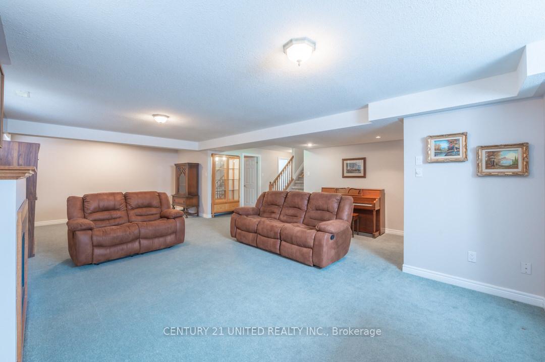 Photo 28 of 1657 Cahill Drive, Peterborough, Otonabee Ward 1 — HOMEH