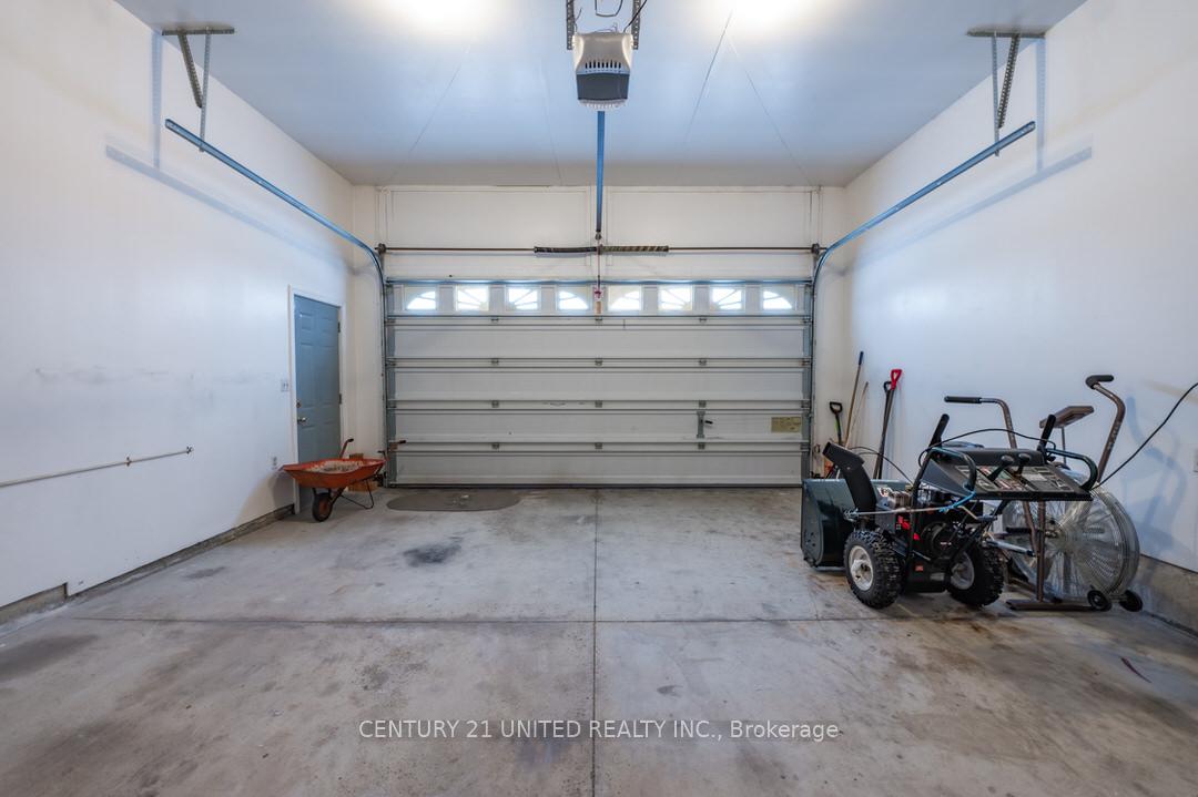 Photo 34 of 1657 Cahill Drive, Peterborough, Otonabee Ward 1 — HOMEH