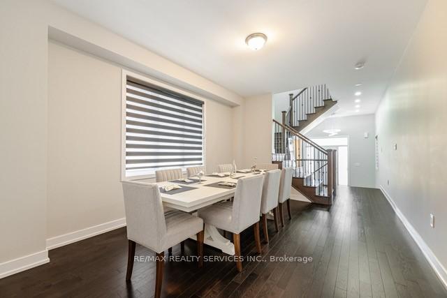 Photo 7 of 612 Leatherleaf Landing, Milton, Cobban — HOMEH