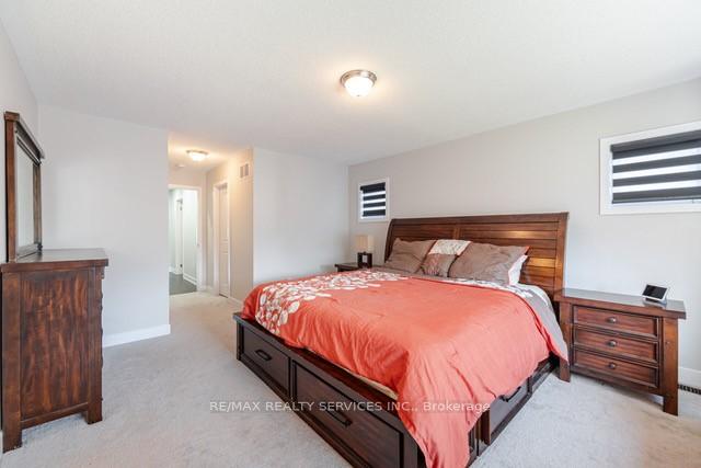 Photo 21 of 612 Leatherleaf Landing, Milton, Cobban — HOMEH