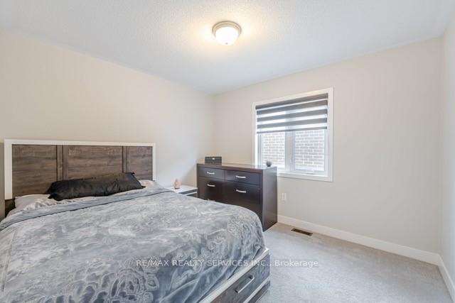 Photo 28 of 612 Leatherleaf Landing, Milton, Cobban — HOMEH