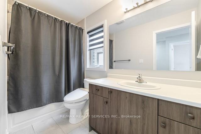 Photo 30 of 612 Leatherleaf Landing, Milton, Cobban — HOMEH
