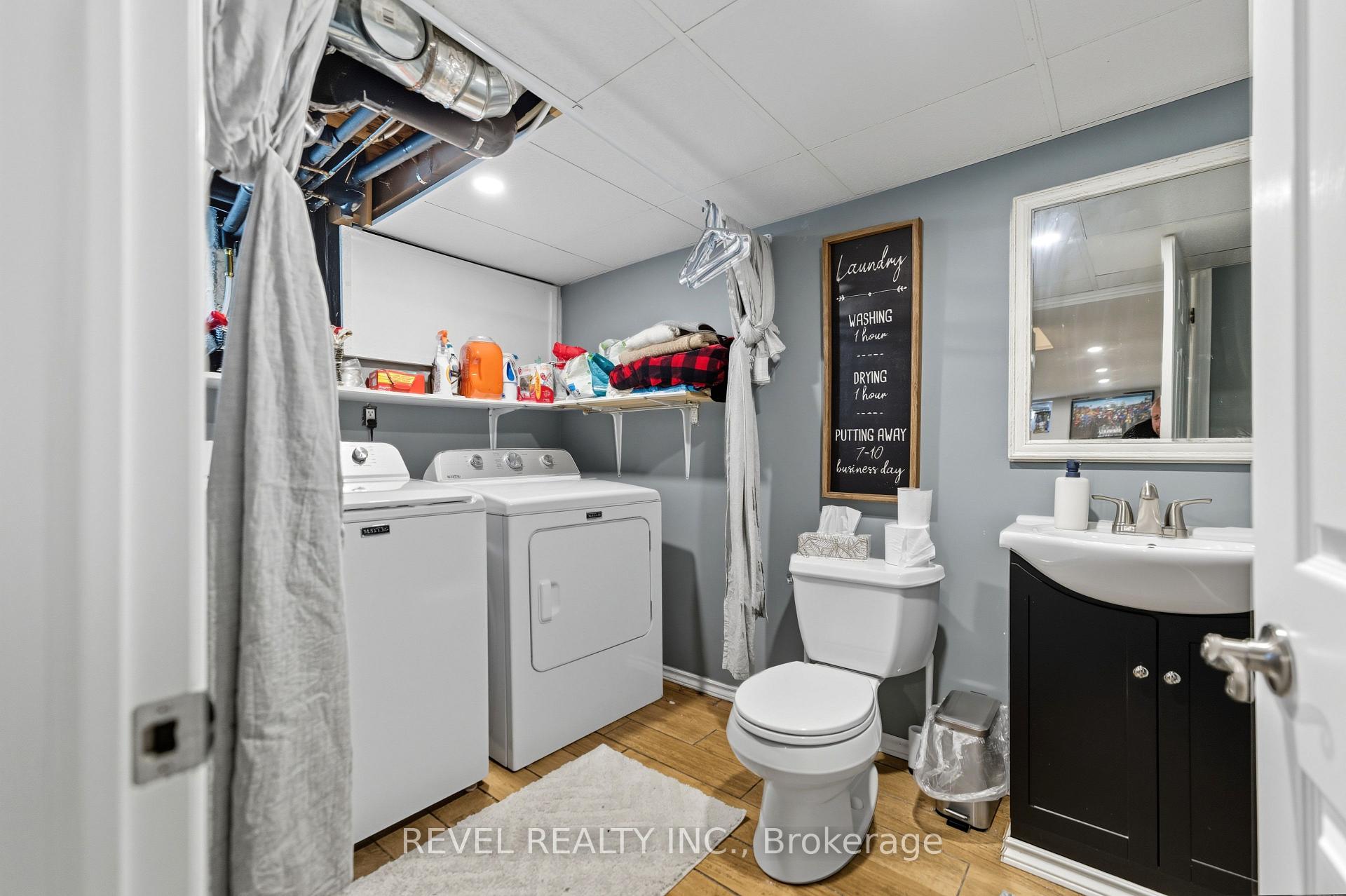 Photo 25 of 207 Auburn Avenue, Hamilton, Bartonville — HOMEH