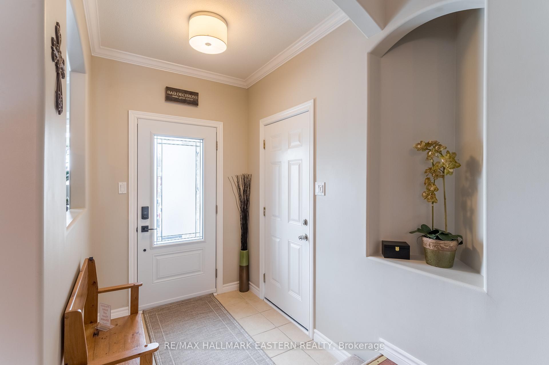 Photo 4 of 657 Trailview Drive, Peterborough, Ashburnham Ward 4 — HOMEH