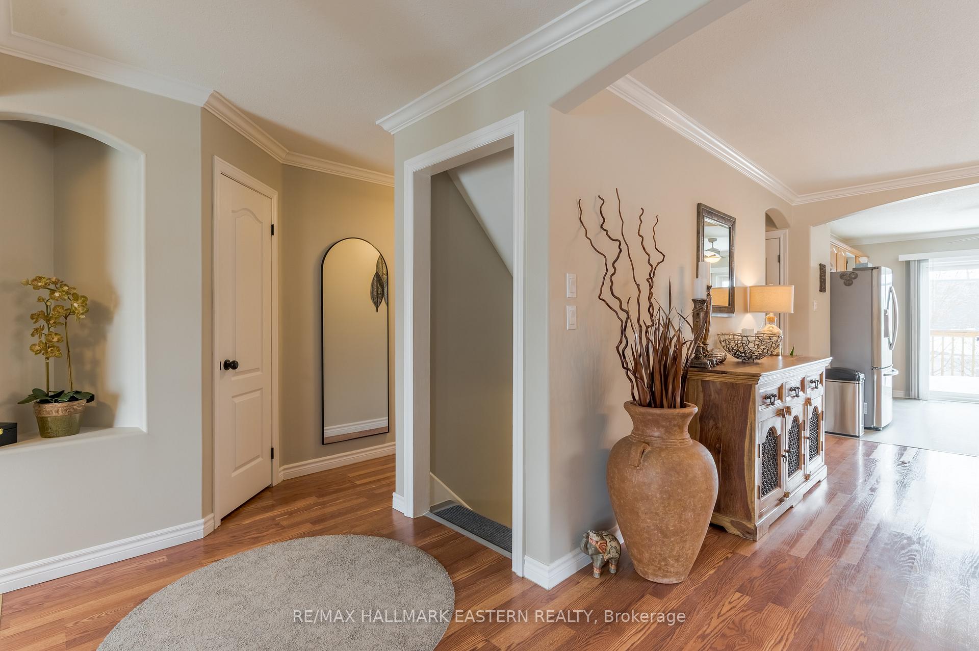 Photo 7 of 657 Trailview Drive, Peterborough, Ashburnham Ward 4 — HOMEH