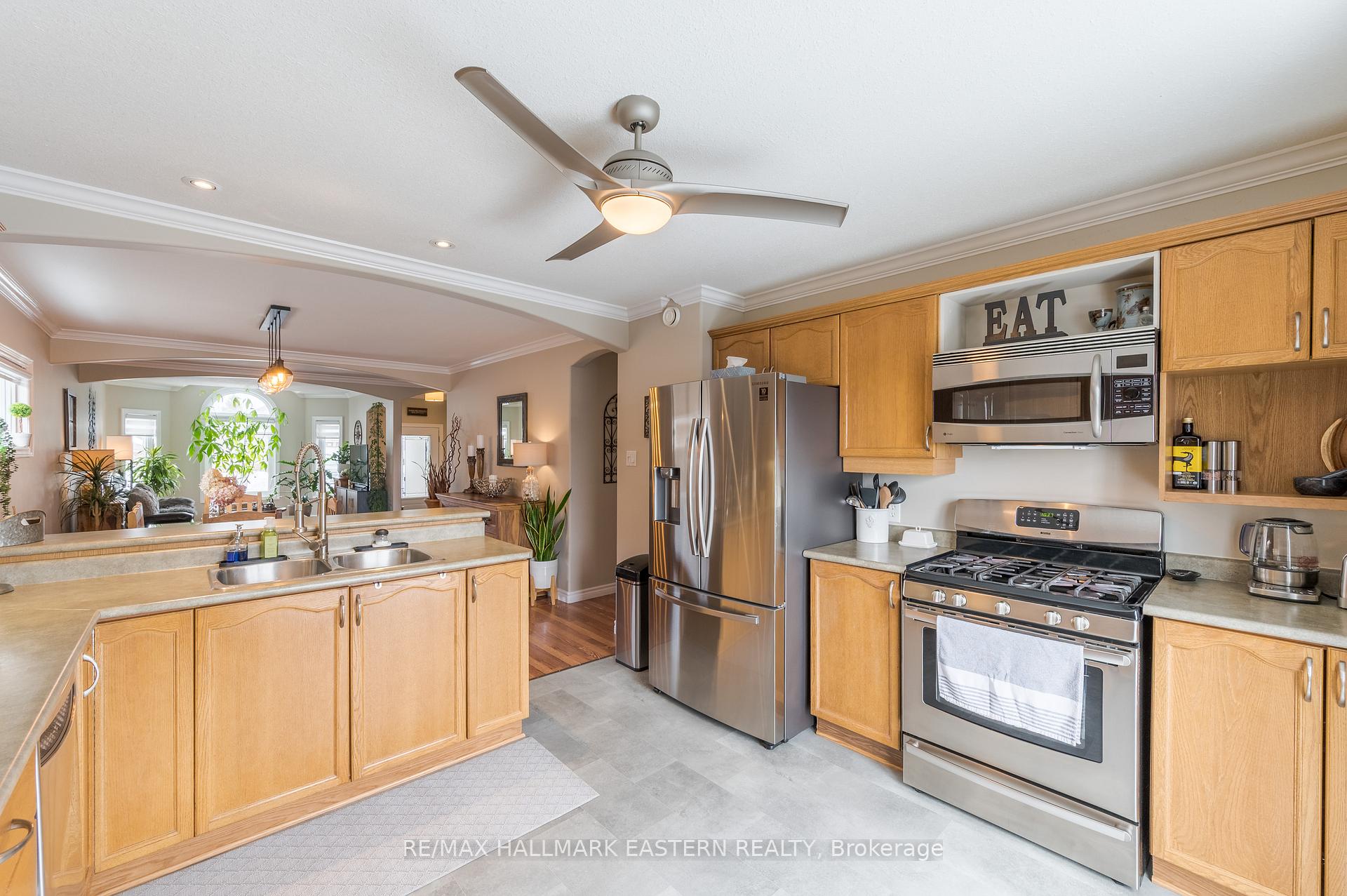 Photo 20 of 657 Trailview Drive, Peterborough, Ashburnham Ward 4 — HOMEH