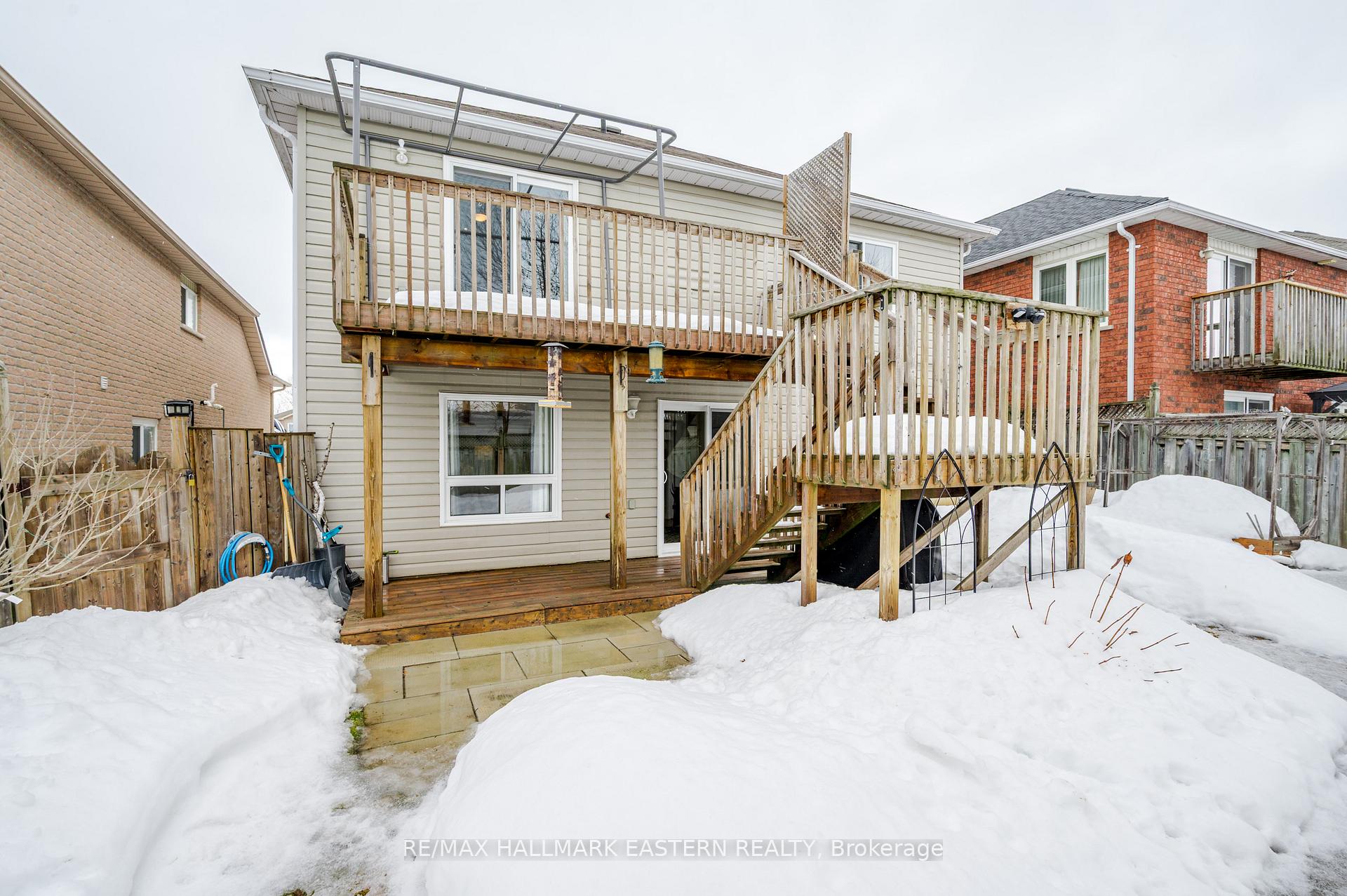 Photo 37 of 657 Trailview Drive, Peterborough, Ashburnham Ward 4 — HOMEH