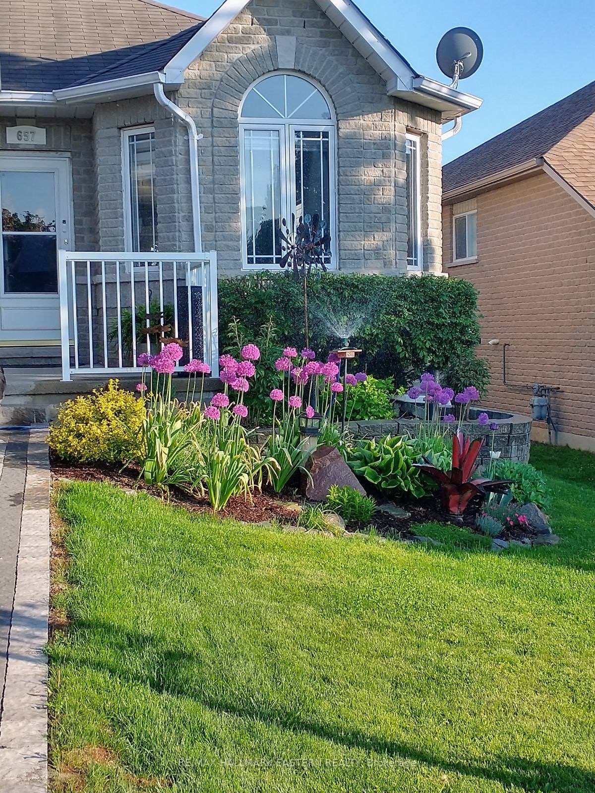 Photo 48 of 657 Trailview Drive, Peterborough, Ashburnham Ward 4 — HOMEH