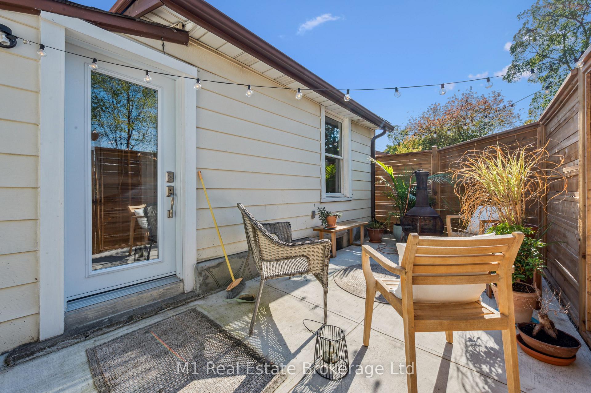Photo 24 of 92 Alice Street, Guelph, St. Patrick's Ward — HOMEH