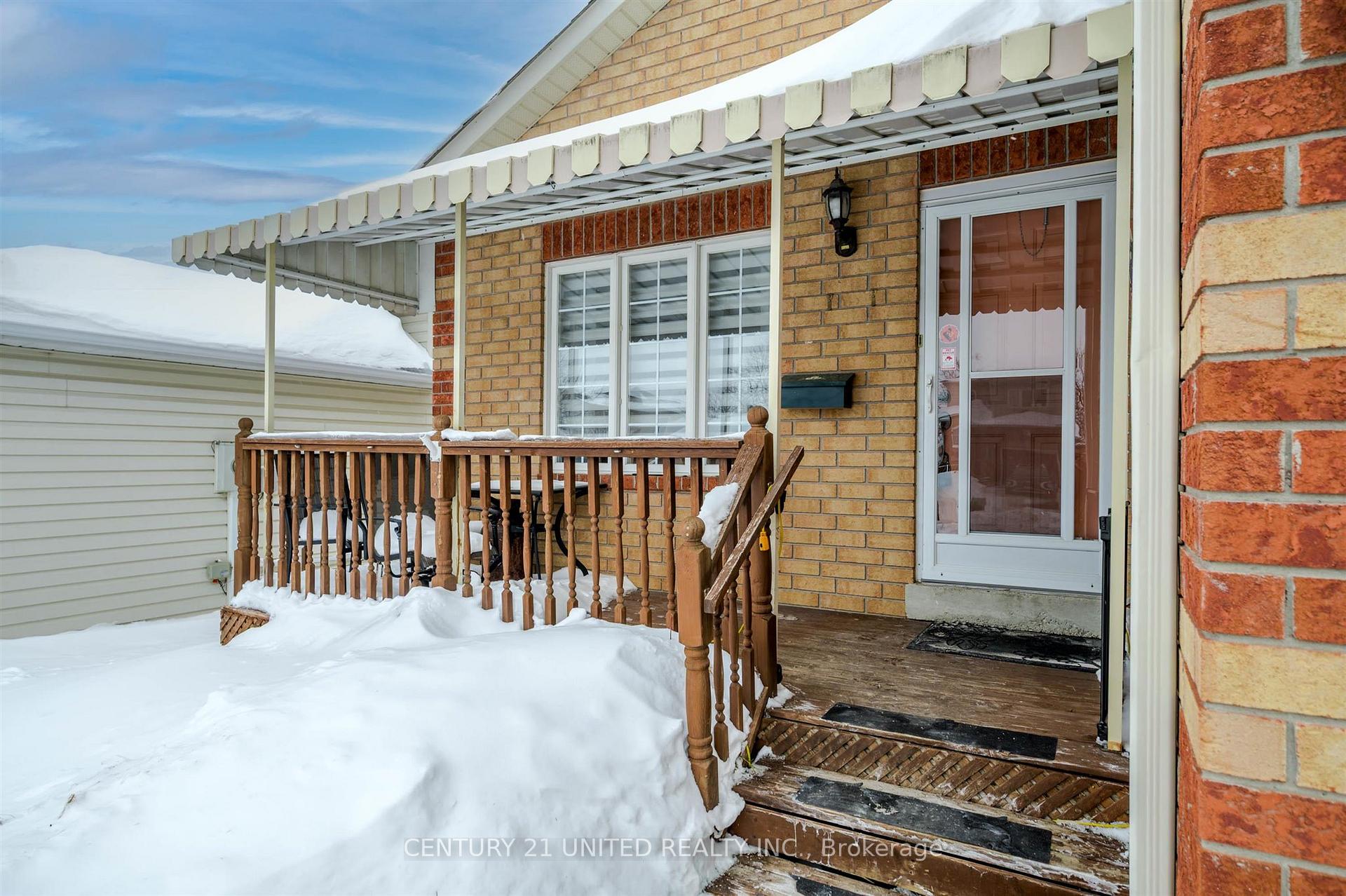 Photo 3 of 705 Trailview Drive, Peterborough, Ashburnham Ward 4 — HOMEH