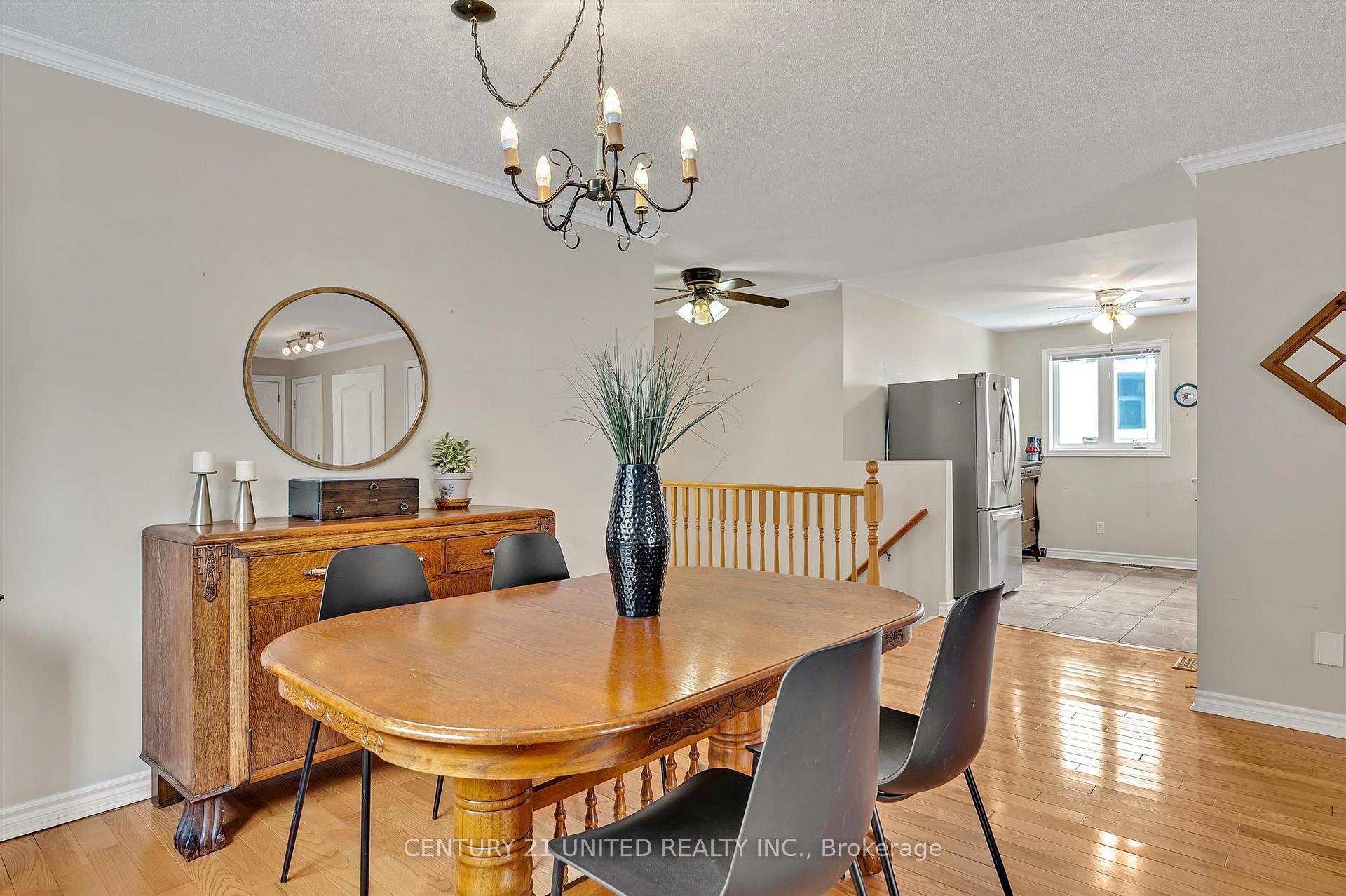Photo 10 of 705 Trailview Drive, Peterborough, Ashburnham Ward 4 — HOMEH
