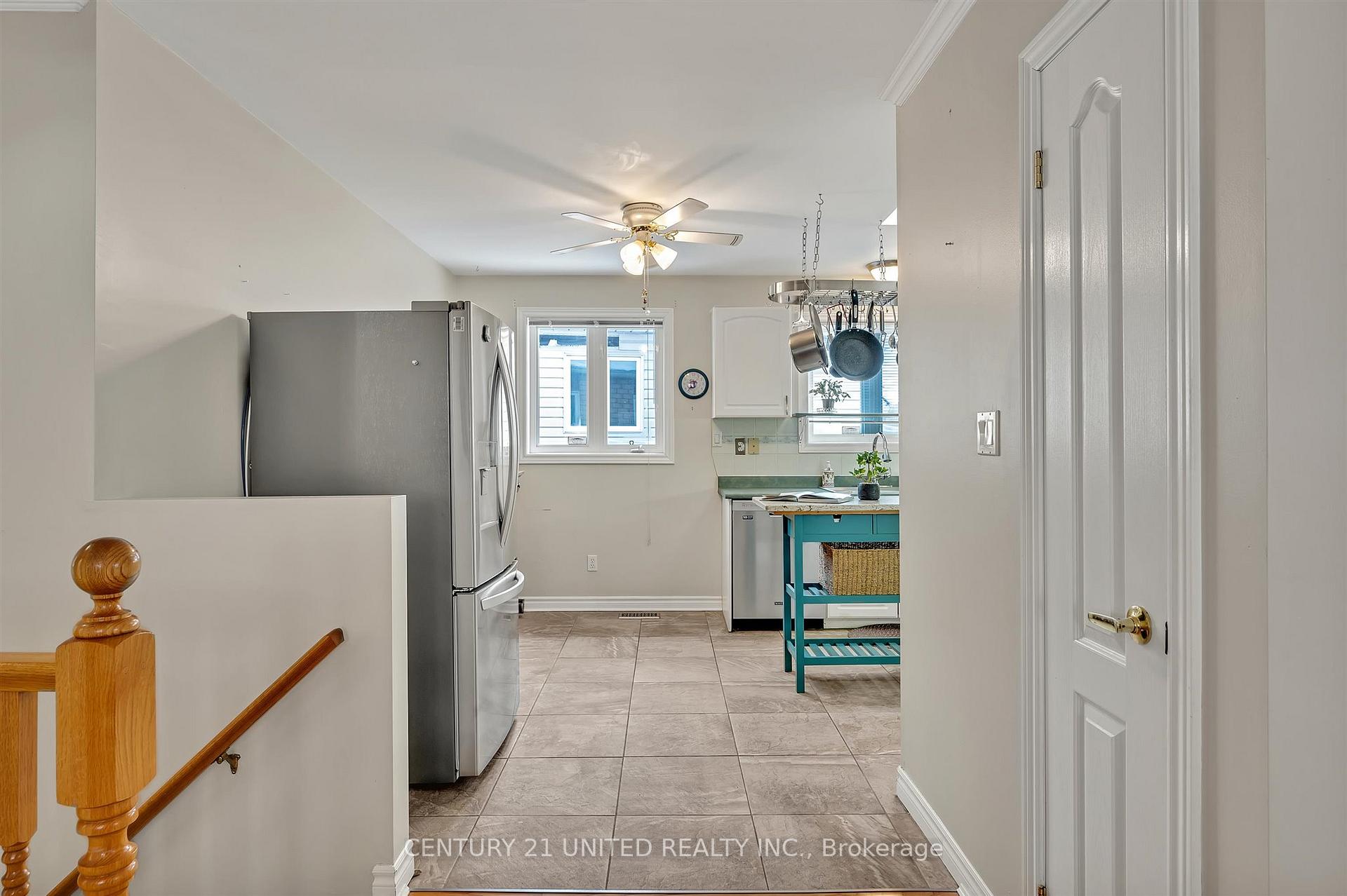 Photo 12 of 705 Trailview Drive, Peterborough, Ashburnham Ward 4 — HOMEH