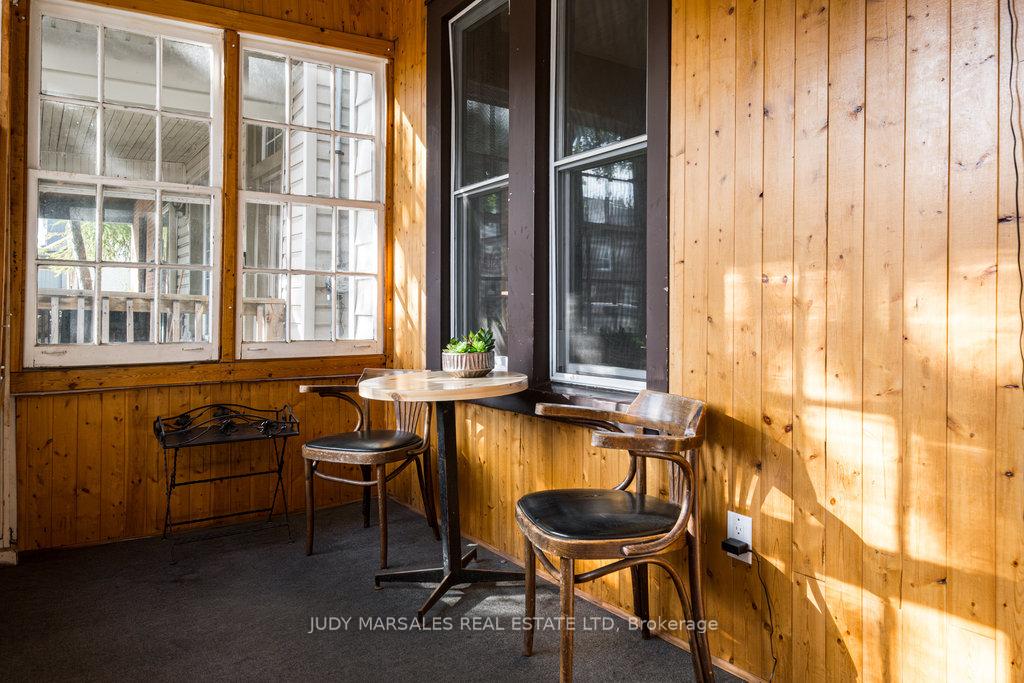 Photo 4 of 251 Balmoral Avenue N, Hamilton, Crown Point — HOMEH