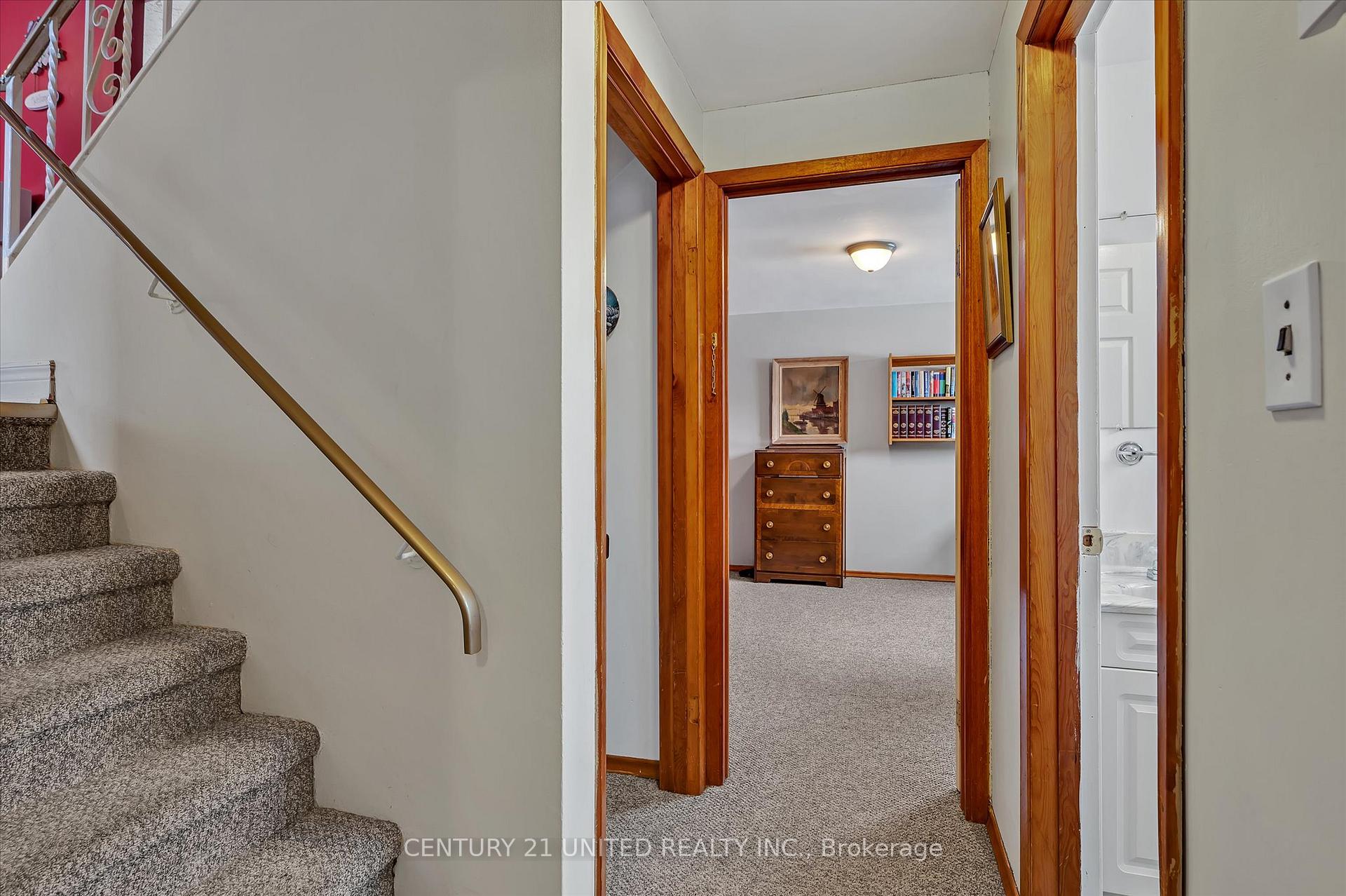 Photo 23 of 130 Greenhill Drive, Peterborough, Otonabee Ward 1 — HOMEH