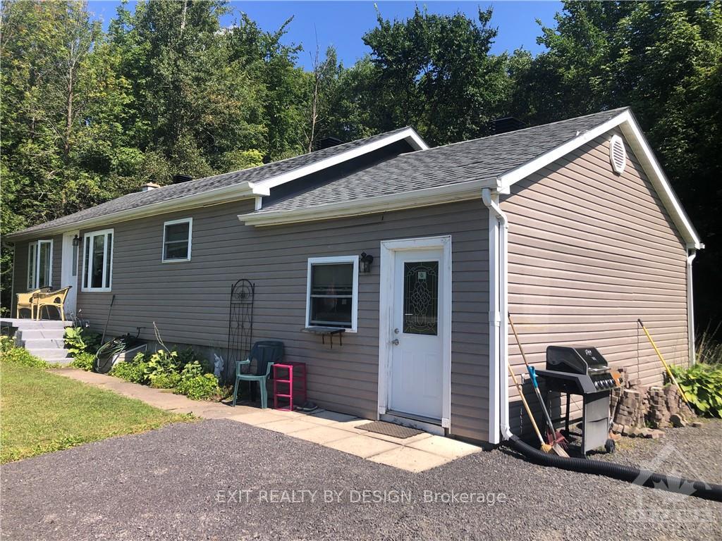Photo 1 of 6475 Cty Rd 15, Augusta, Augusta Twp — HOMEH