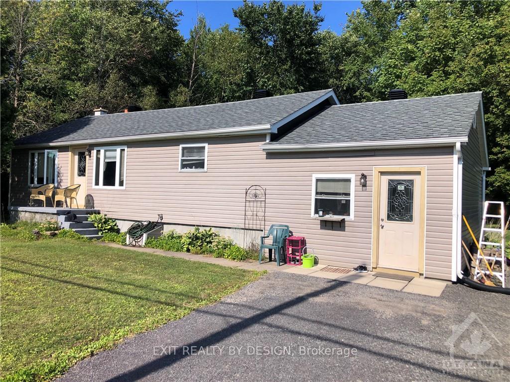 Photo 2 of 6475 Cty Rd 15, Augusta, Augusta Twp — HOMEH