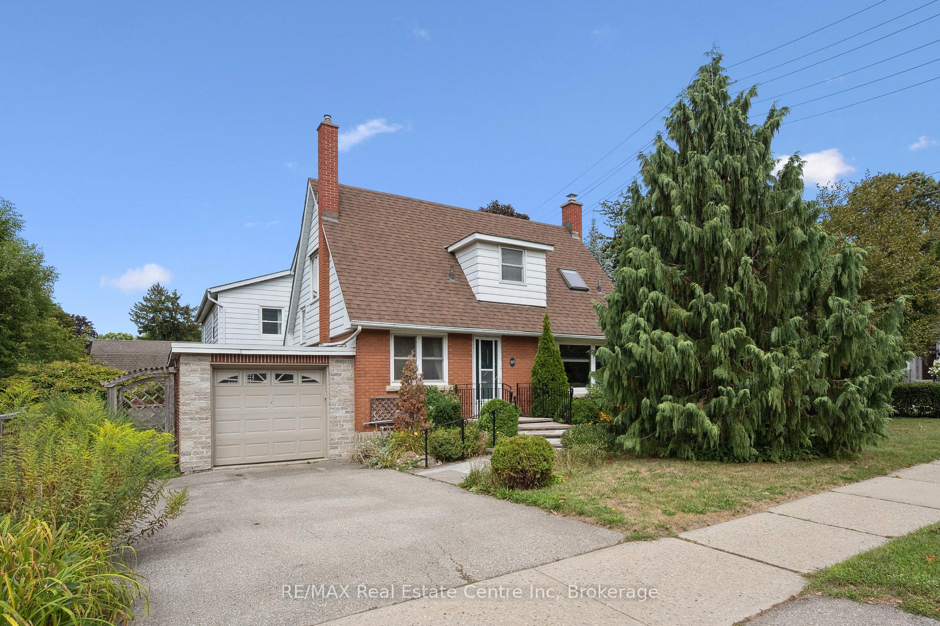 Photo 4 of 69 Forest Street, Guelph, Dovercliffe Park/Old University — HOMEH