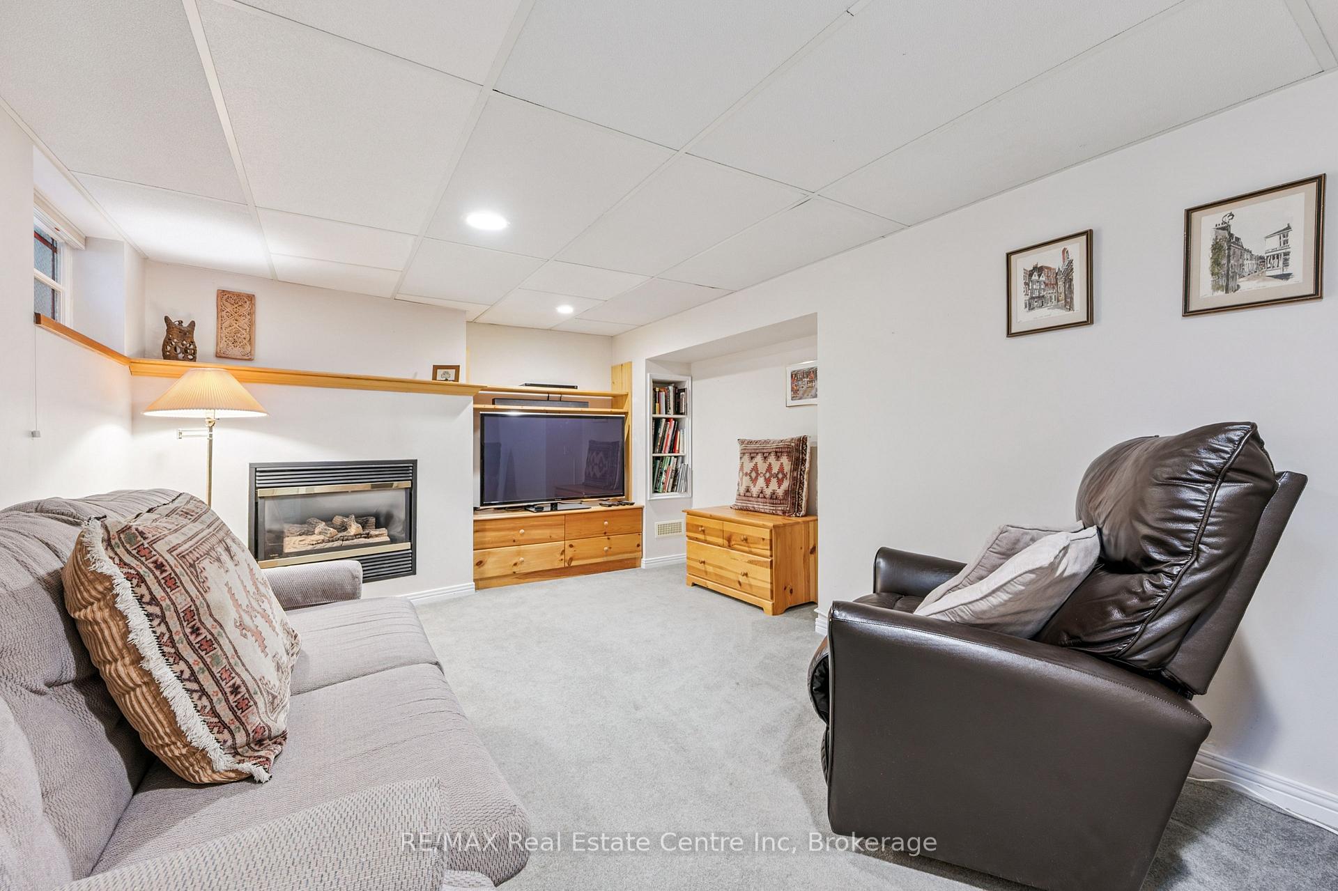 Photo 32 of 69 Forest Street, Guelph, Dovercliffe Park/Old University — HOMEH