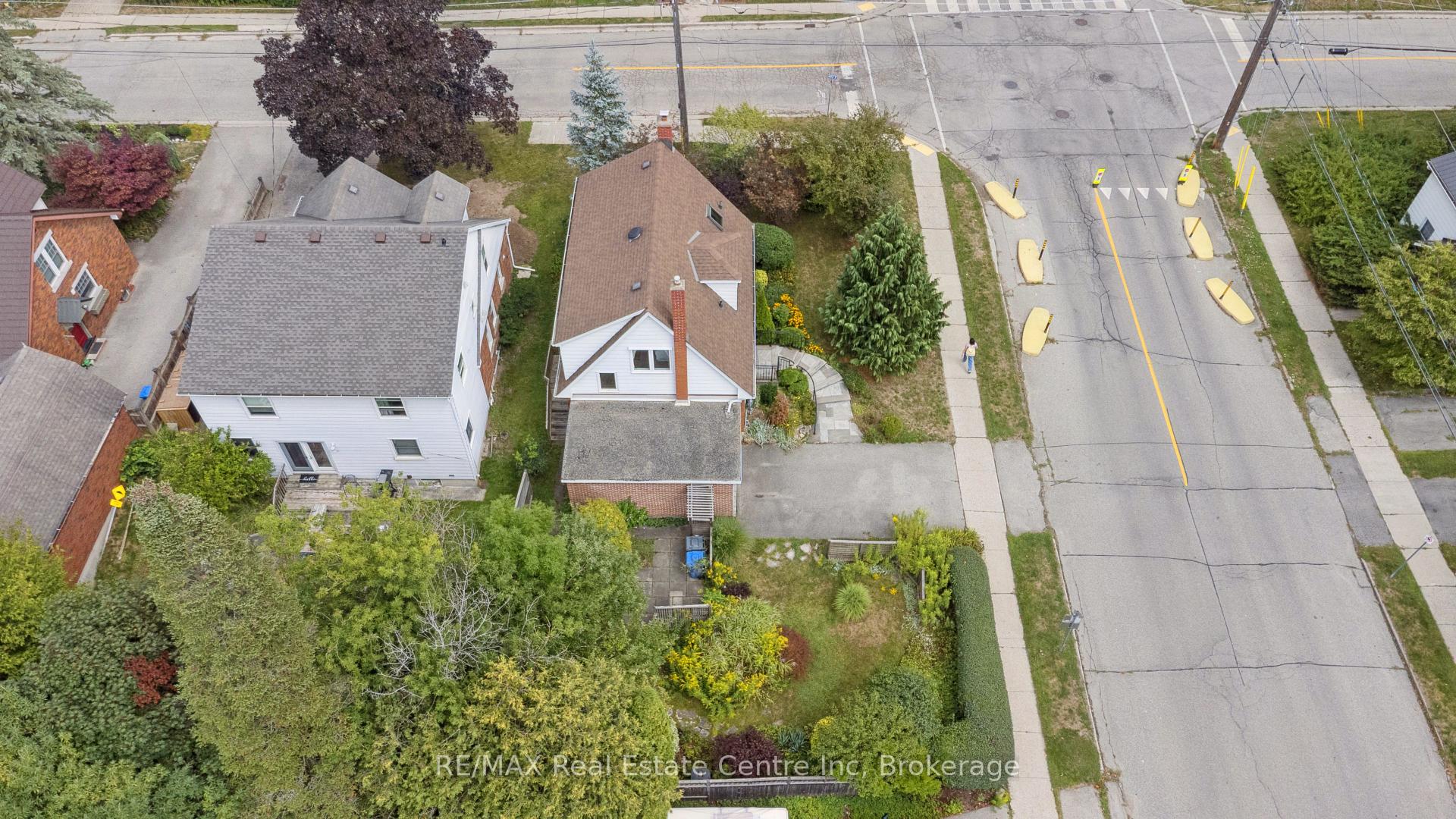 Photo 41 of 69 Forest Street, Guelph, Dovercliffe Park/Old University — HOMEH