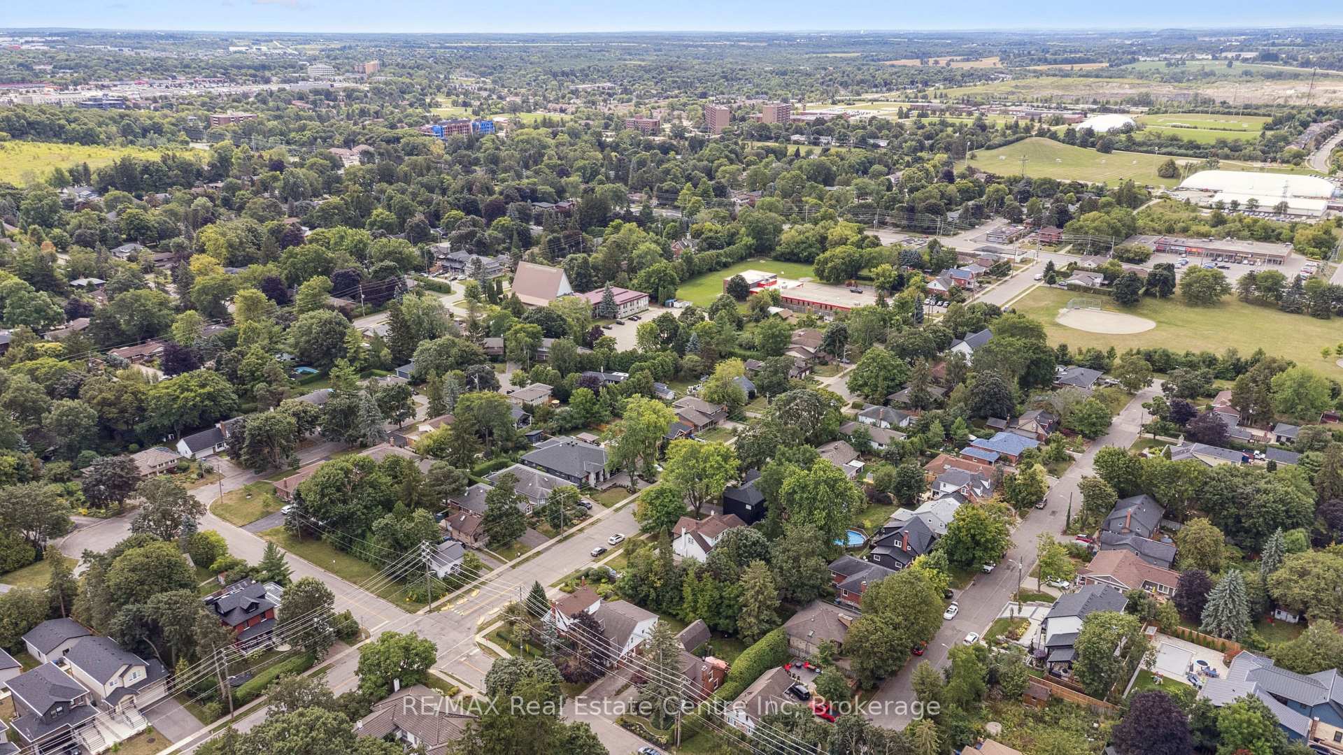 Photo 43 of 69 Forest Street, Guelph, Dovercliffe Park/Old University — HOMEH