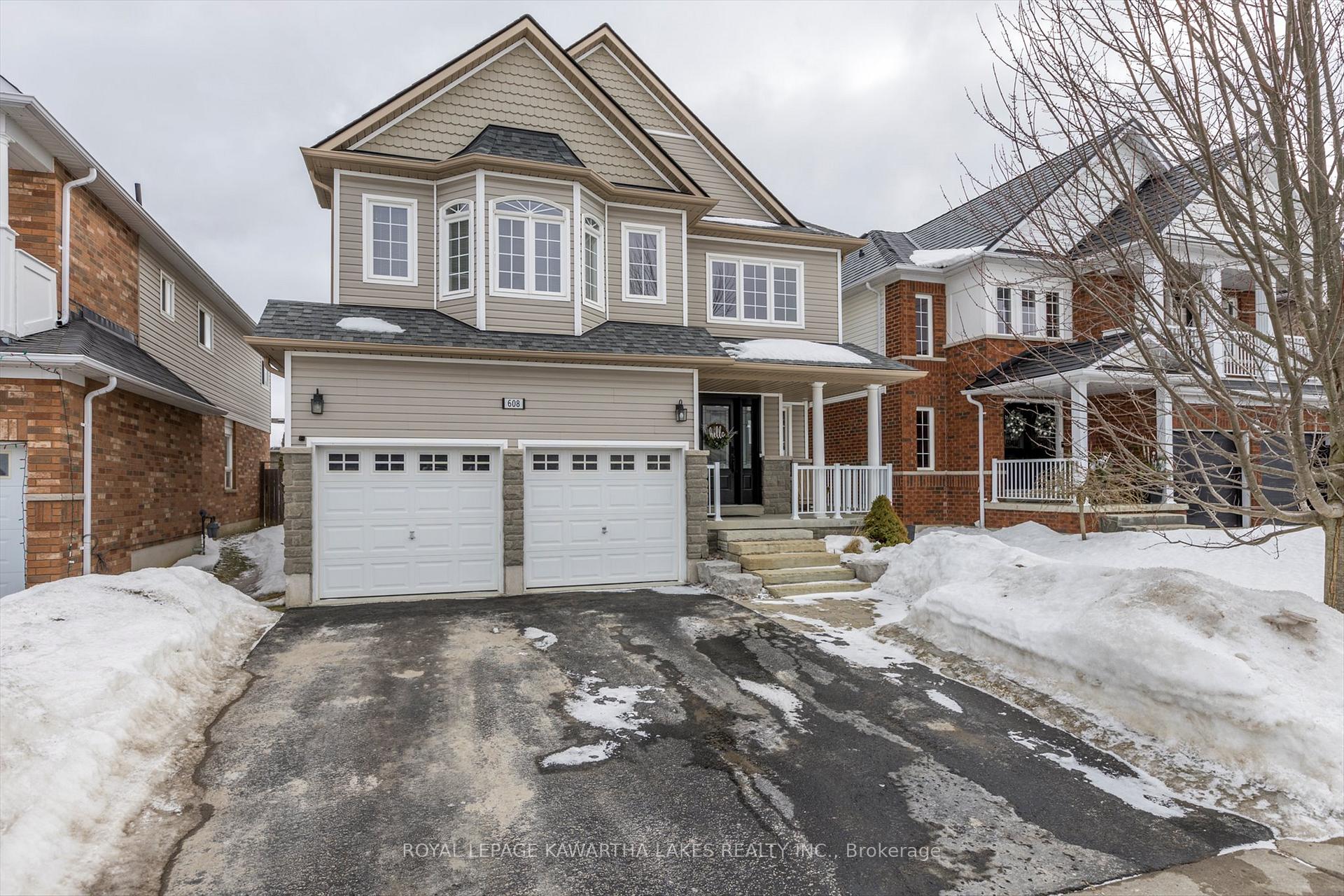 Photo 2 of 608 Tully Crescent, Peterborough, Monaghan Ward 2 — HOMEH