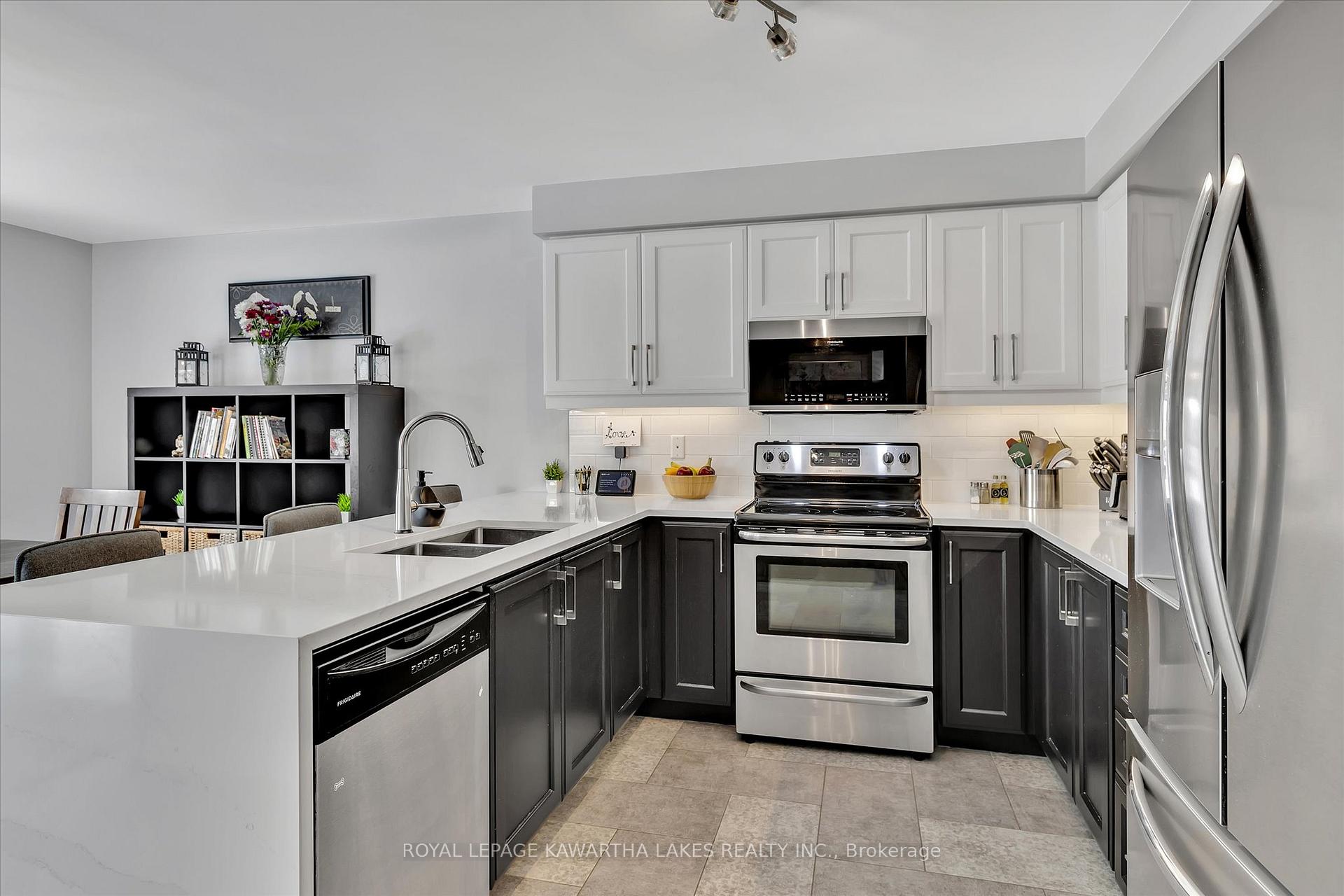 Photo 14 of 608 Tully Crescent, Peterborough, Monaghan Ward 2 — HOMEH